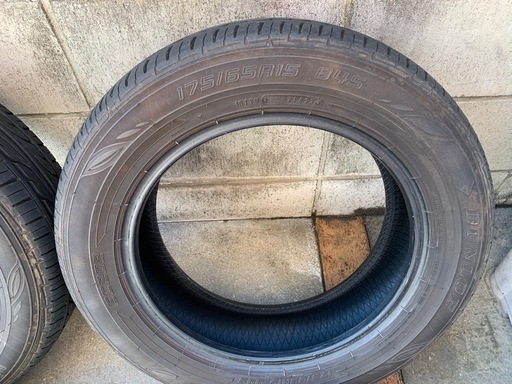 175/65R15 2023年製　ダンロップ　シエンタ、フリード等 