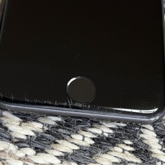 iPhone8 スペースグレイ64GBの画像