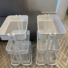 IKEA ワゴン ロースコグ ２台の画像