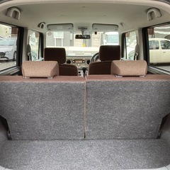 『全込み超特価』⭐️‼️『車検長い9年1月26日まで有り』⭐️‼️『音声案内ETC付き』⭐️‼️『タイミングチェーンエンジン』⭐️‼️『安心の修復歴無し』⭐️‼️22年式⭐️アルトラパン⭐️X⭐️ブラック⭐️スマートキー2個有り⭐️インパネAT(低燃費CVT)⭐️ベンチシート⭐️リア分割可倒式シート⭐️プライバシーガラス⭐️ウインカードアミラー⭐️14インチアルミ⭐️『リサイクル料もコミコミの超特価』‼️『更に千葉＆成田ナンバー管轄は名変代行無料サービス』‼️『圧倒的な安さ』‼️『超激安早い者勝ち』‼️の画像