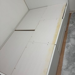 ニトリ　ベッドフレーム　セミダブルの画像