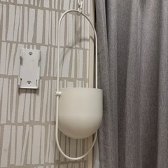 造花、フラワーベースなどのセットの画像