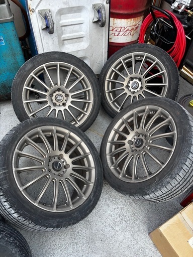 LEHRMEISTER 　225/45R18アルミタイヤ４本セット