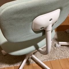 IKEA 子ども学習椅子の画像