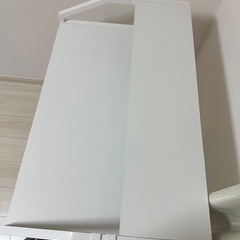 ★土日限定値下げ★3/21まで：PCデスク パソコンデスク オフィスデスク 在宅 LEDライト搭載 ホワイトの画像