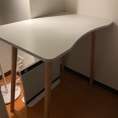 【‼️至急‼️】ホワイトテーブルの画像