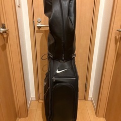 NIKE ナイキ　ゴルフバック　　　
の画像