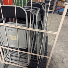 折りたたみパイプ椅子 25脚セット 会議用 イベント 学校 施設の画像