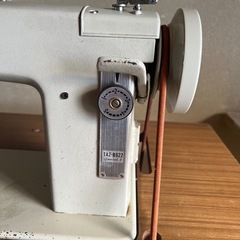 ブラザー工業用ミシン TA2-B622 足踏み式 レトロミシン 直接引き取り 光市の画像