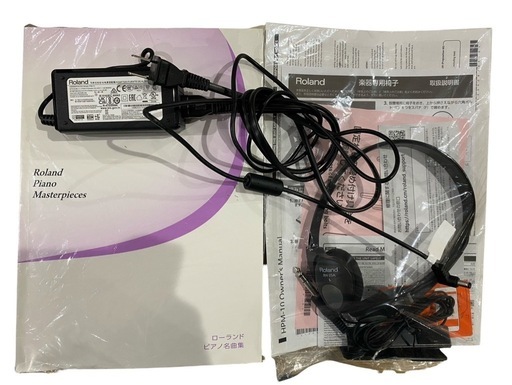 【決まりました】★【美品】Roland デジタルピアノ 電子ピアノ F701 2022年製