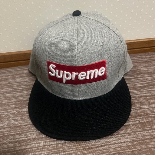 Supreme ベースボールキャップ グレー/ブラック