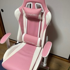 ゲーミングチェアの画像