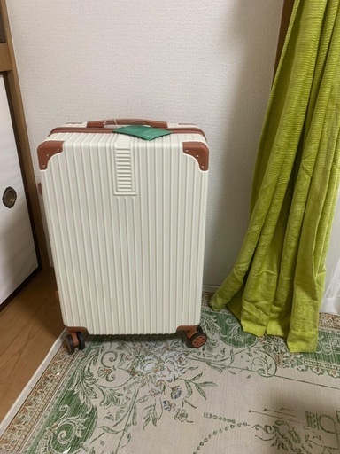 キャリーケース