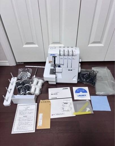 美品　JUKI オーバーロックミシン MO-80CB