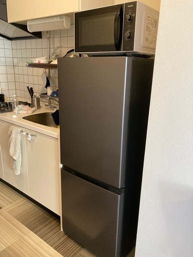AQUA冷蔵庫と東芝電子レンジ