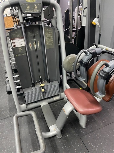TECNOGYM / 腹筋マシン】アブドミナルマシン / 業務用 / 中古 / 引き取り限定