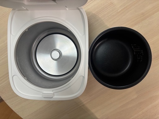 3合炊き炊飯器（※初めての一人暮らし・大学生に・使用4ヶ月・超美品・値下げ可）