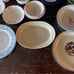 無料　お皿　食器　プレート　大皿　小皿　スープ皿シチュー皿　マグカップ　25枚セットの画像