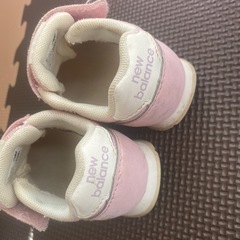 ニューバランス12.5の画像