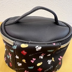 【新品】ミッキー＆ミニー ミニバニティポーチの画像
