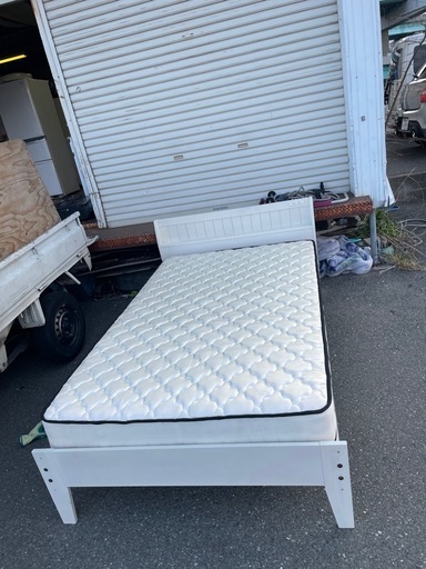配送設置可能　セミダブルベッドセット