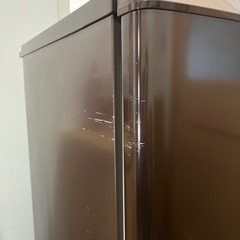 【無料】 パナソニック冷蔵庫 138L ※側面擦り傷あり
の画像