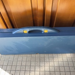 ピクニックテーブルの画像