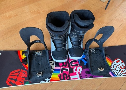 【スノボー引退】レディース、キッズ　スノーボード ３点セット　ステップイン