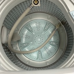 AQUA 22年4.5キロ全自動洗濯機　AQW-S4M の画像