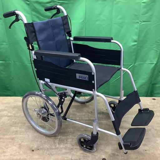 介助式車いす 標準型 USG-2 ノーパンクタイヤ 車イス 車椅子 R8.3.14 USG-2｜車いすと介護用品の製造、販売 株式会社MiKi ミキ