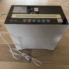 シュレッダー
の画像