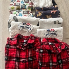 【100cm 子供服】合計39点:ズボン19本、長袖5つ、パジャマ2セット、パーカー2つ、Tシャツ９枚、チェックシャツ２枚の画像