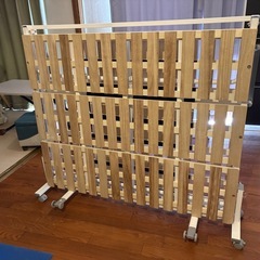 折りたたみスノコベッド　セミダブルの画像