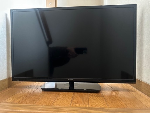 SHARP AQUOSシャープアクオス　32型TV　

