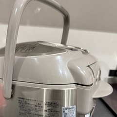 【内容変更のため再出品】炊飯器 炊飯ジャーの画像