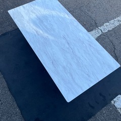 ニトリ　センターテーブル 大理石柄 ホワイトの画像