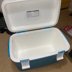 クーラーボックスの画像