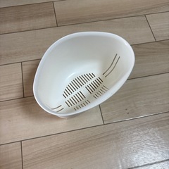 バケツと三角コーナーの画像