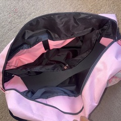 旅行カバンの画像