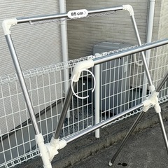   布団/洗濯干し　風飛び防止付き　伸縮/組み立て可能の画像