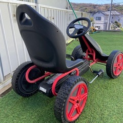 ペダルゴーカート　車　子ども　自転車　三輪車　　トミカ　ストライダーの画像