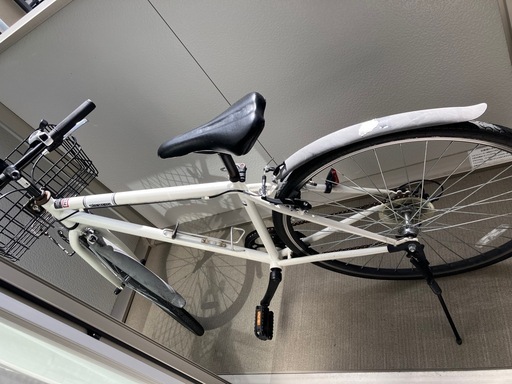 自転車　クロスバイク　白