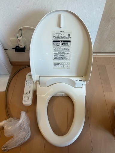 19 TOTO ウォシュレット 温水洗浄便座 TCF8CK66型