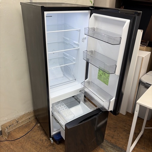 【?買取市場 1年間保証 ジモティー限定特別価格】2025年製の高年式！R303 ☀️ Comfee ❘ コンフィー 2ドア冷蔵庫 （