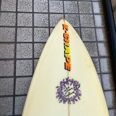 中古サーフボードとフィン無料でお譲りしますの画像