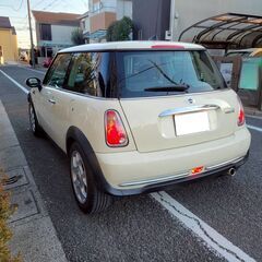 BMWミニクーパー　後期モデル　H16　車検10/2　走行49000ｋ　S用16インチアルミ　社外ドラレコ＆ポータブルナビ＆キセノンライトの画像