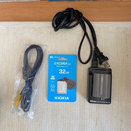 Nikon D90本体とレンズ一式