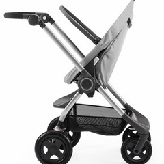 ベビーカーの画像