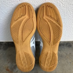 フットサルシューズ 27.5 紐なしの画像