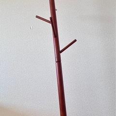 「3月15日～3月20日取引き可能」収納棚➕テーブル➕ポールハンガー の画像